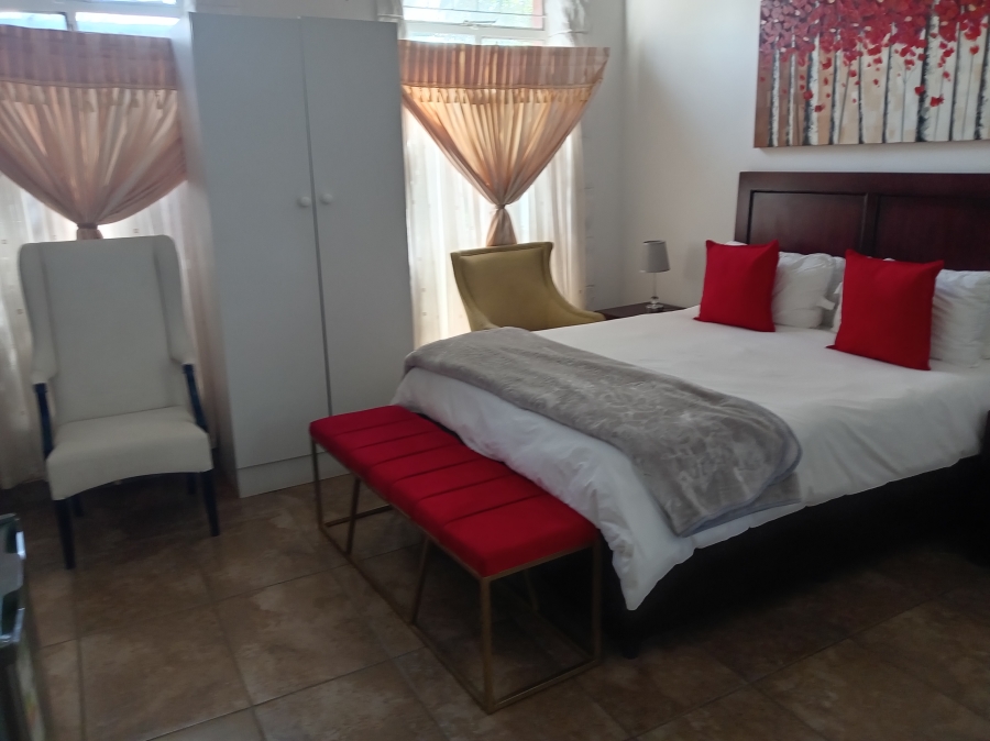 11 Bedroom Property for Sale in De Wildt North West